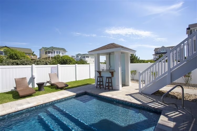 Private home pool with pool house in Corolla, NC